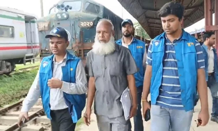 সিলেট রেলওয়ে স্টেশনে দুদকের অভিযান